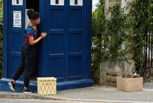 doctor-who-knock-knock-promo-pics-6